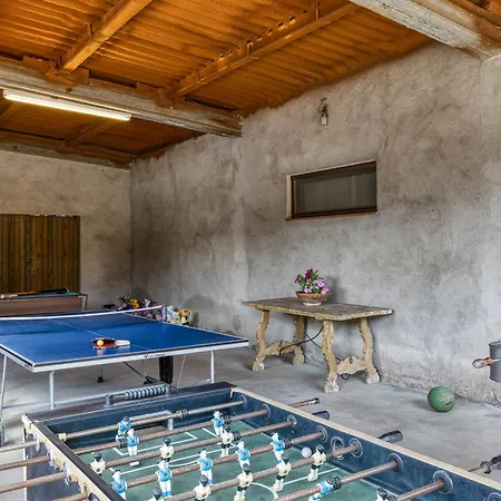 Planas 1 Country house