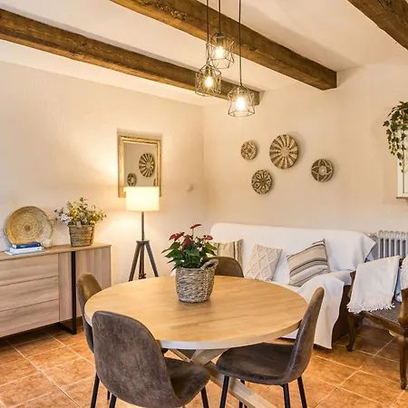 Country house Planas 1